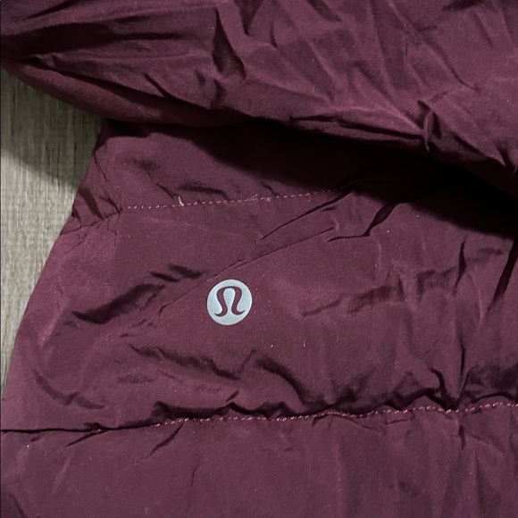 Lululemon Down For It All Jacket
Dark Adobe Size 6 - Picture 9 of 10